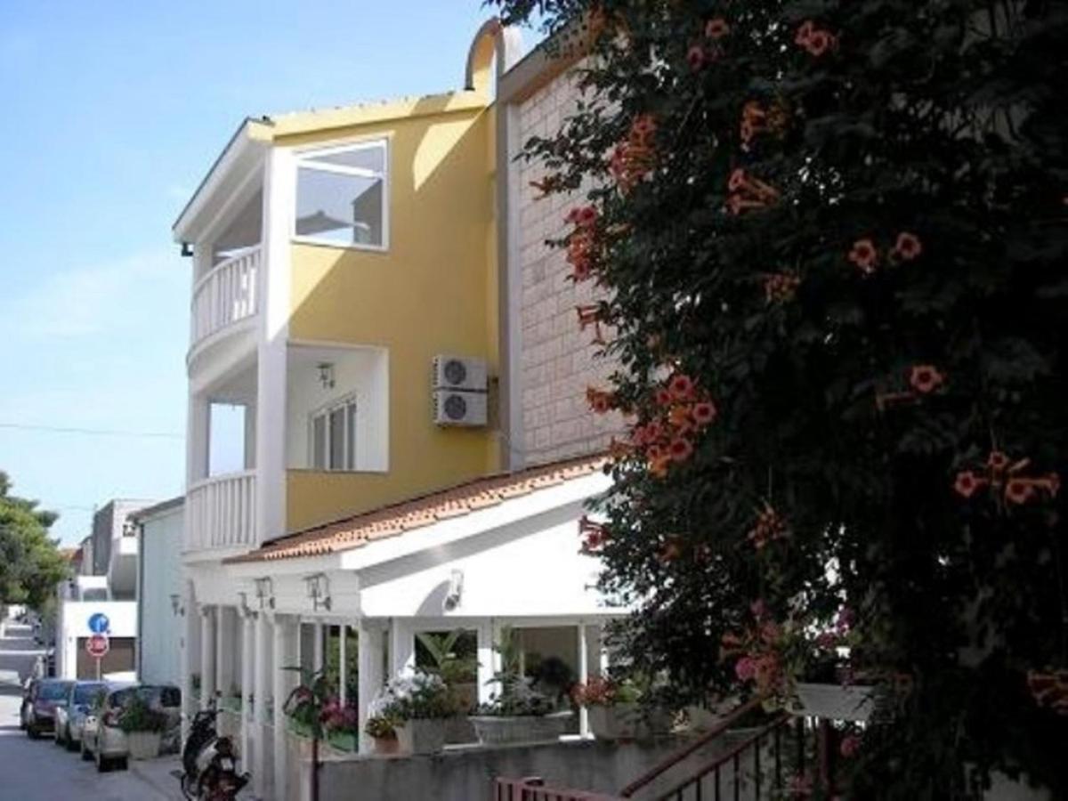 Beach Apartments Anton 2 Makarska Exterior photo